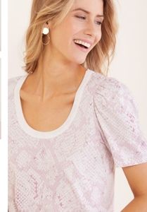 Chaser white and pink summer tee💗